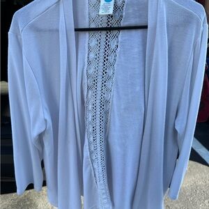 Terra & Sky White Open-Front Blouse